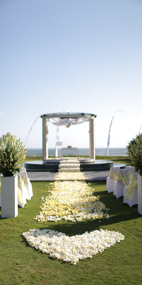 オン・ザ・プール挙式