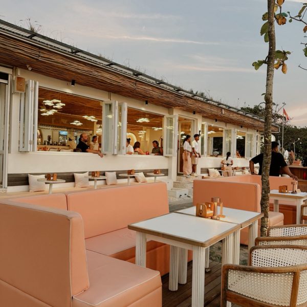 Lokal Beach House(ローカルビーチハウス)